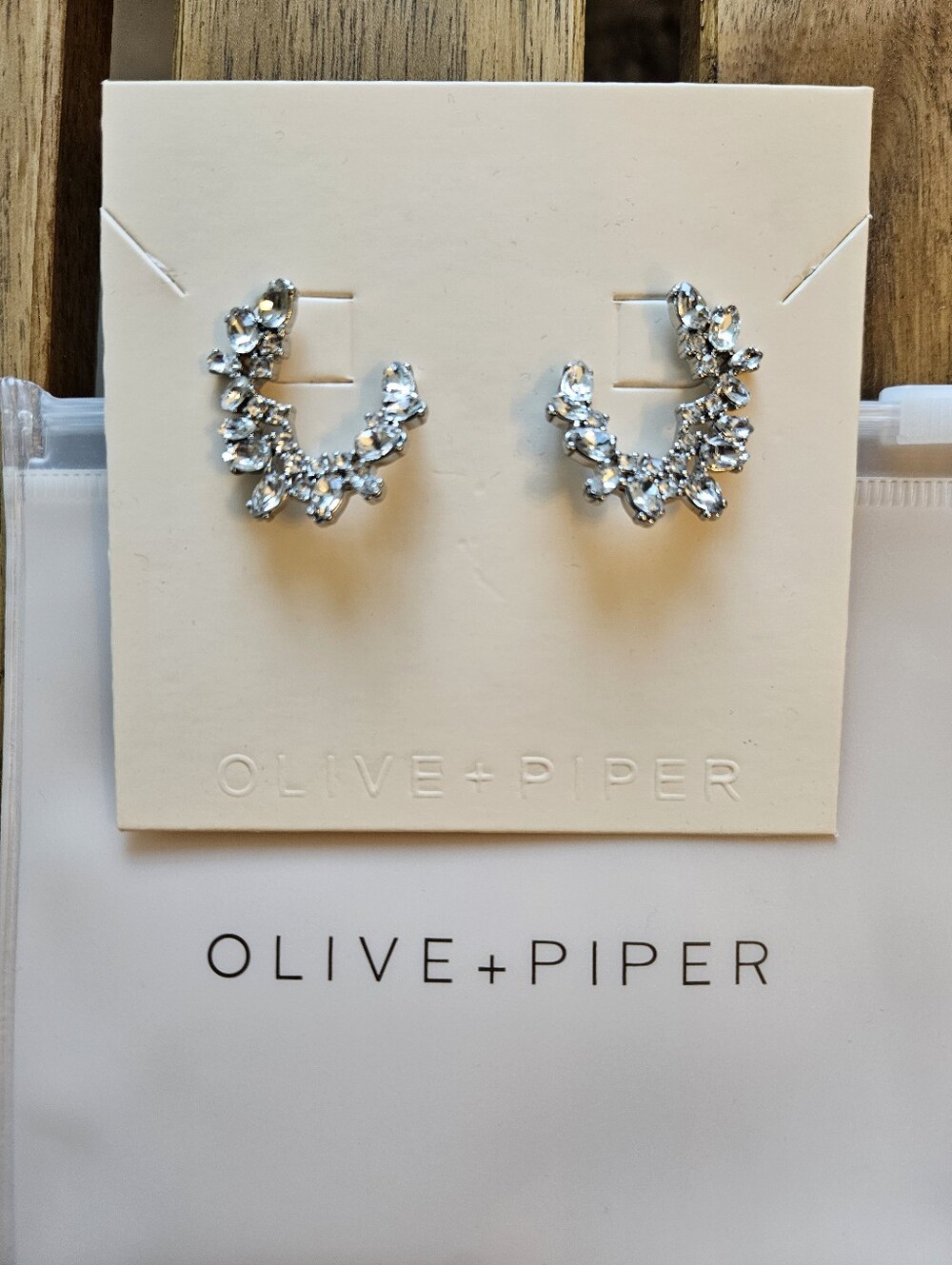 Olive & Piper Lupe Crescent Stud Earrings